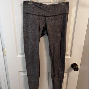 Lululemon Mid Rise Legging size 8